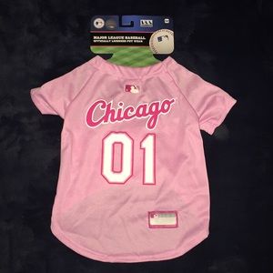 MLB Officially Licensed Pet First - M